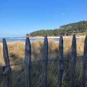  Hébergement de vacances La P’tite Maison De Locqui France