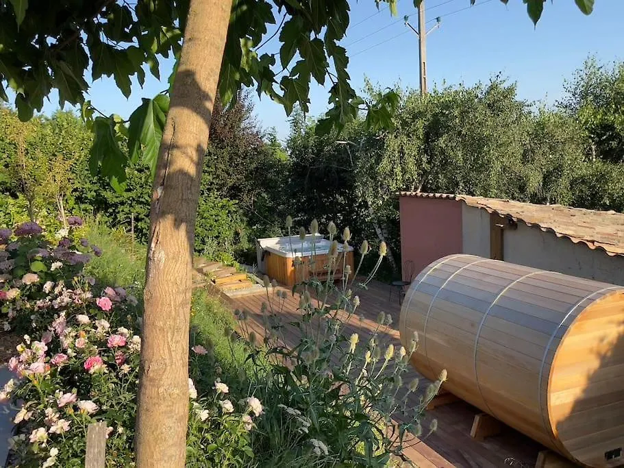 Villa Gite De Charme 5 Etoiles Pour Couple Avec Sauna Et Jacuzzi Exterieurs Privatifs Peaugres